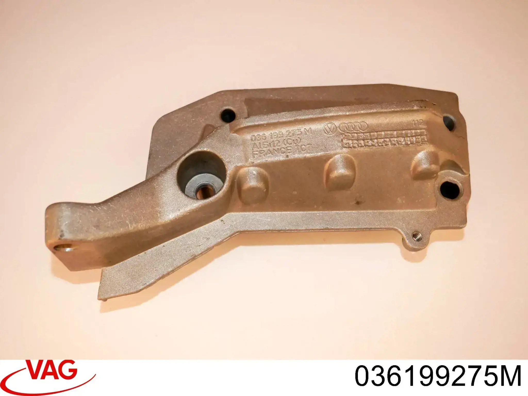 Кронштейн подушки (опоры) двигателя правой VAG 036199275M цена, от 11.83 USD