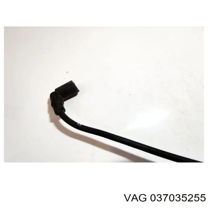 Наконечник свечи зажигания 037035255 VAG