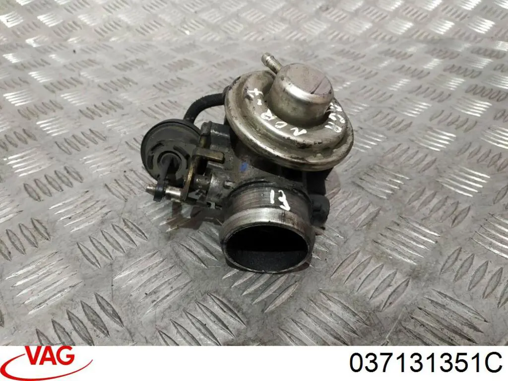 Купить 037131351C VAG Клапан подачи вторичного воздуха