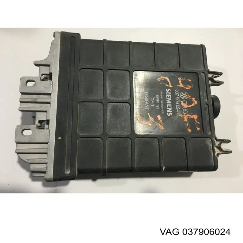 Купить 037906024G VAG Электронный блок управления двигателем