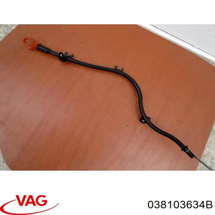 Направляющая щупа-индикатора уровня масла в двигателе VAG 038103634B цена, от 31.04 USD