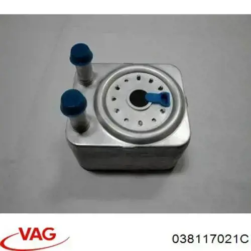 Радиатор масляный холодильник VAG 038117021C