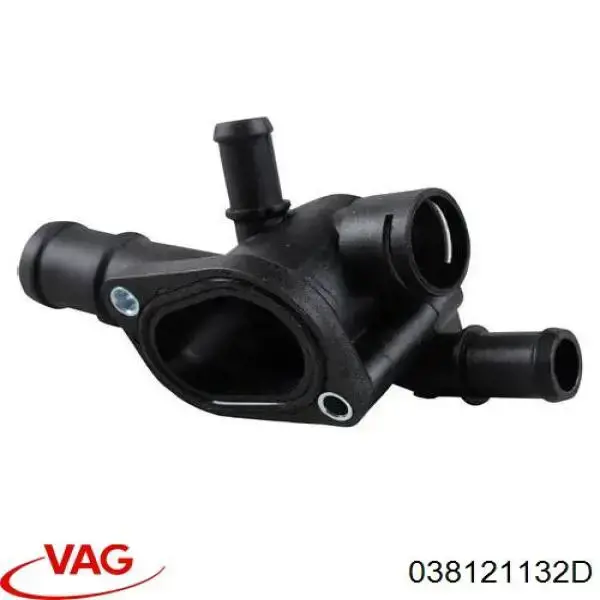 Фланец системы охлаждения 038121132D VAG