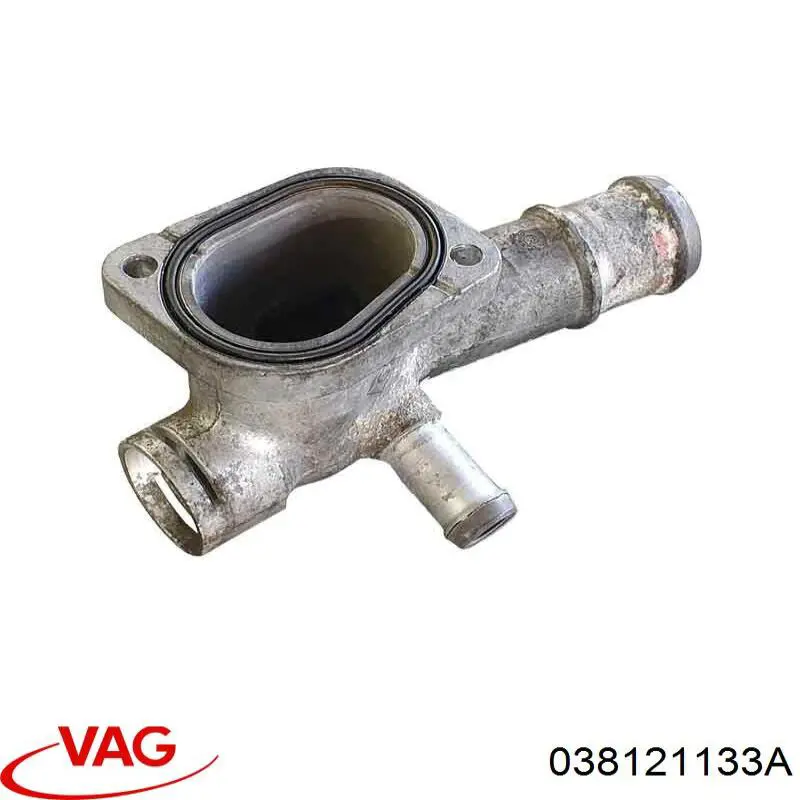 Фланец системы охлаждения VAG 038121133A цена, от 11.29 USD