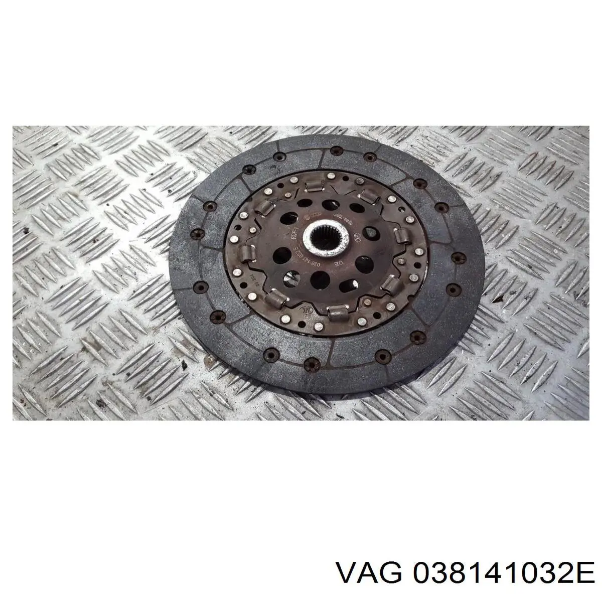 Диск сцепления VAG 038141032E цена, от 133.18 USD