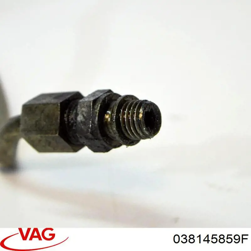 Кронштейн трубки подачи масла к турбине VAG 038145859A цена, от 5.64 USD