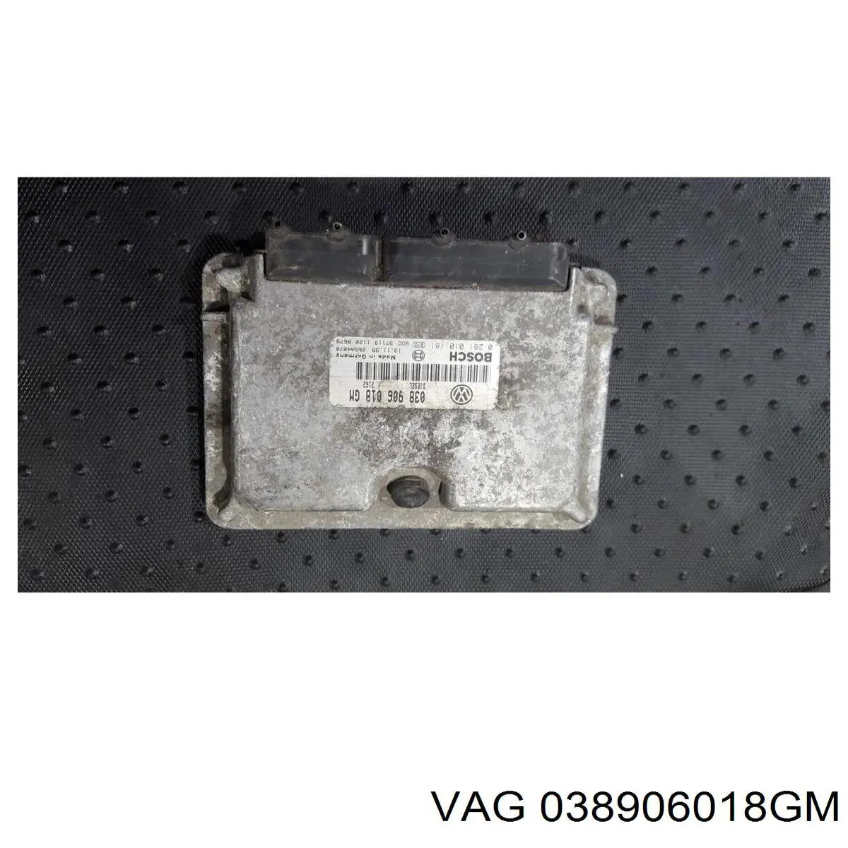 Блок управления двигателем 038906018GM VAG