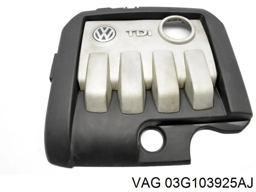 Крышка мотора декоративная на Volkswagen Caddy III 