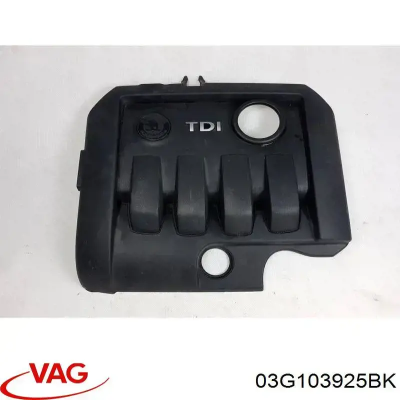 03G103925K VAG Крышка мотора декоративная
