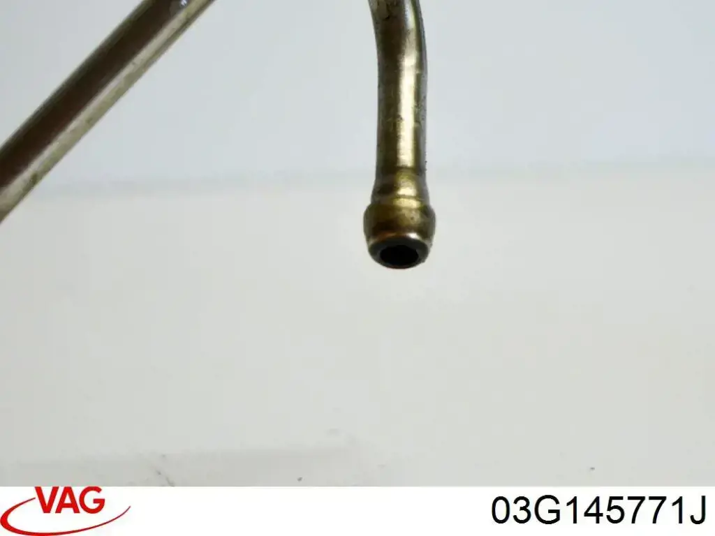 Трубка (шланг) подачи масла к турбине 03G145771J VAG