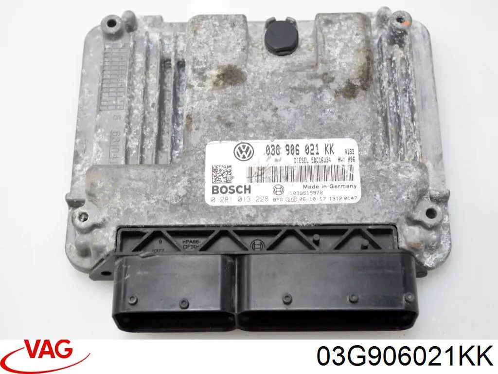 Блок управления двигателем 03G906021KK VAG