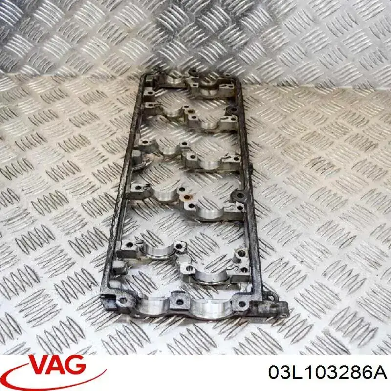 03L103286A VAG Головка блока цилиндров