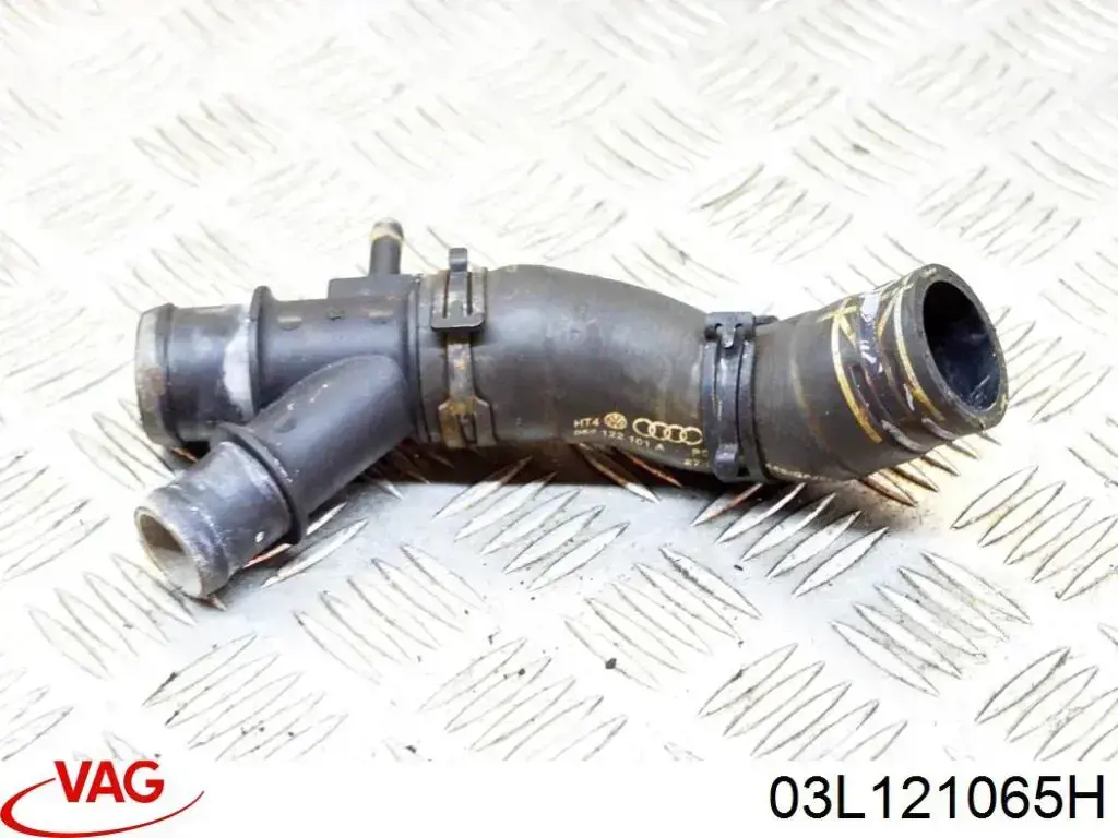 Патрубок системы охлаждения 4010371 Metzger