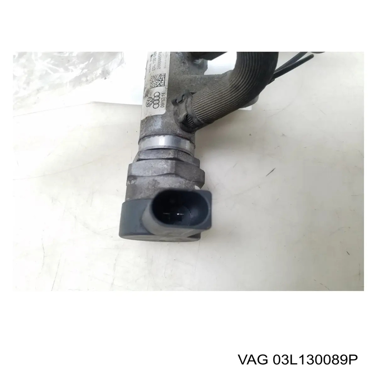 Распределитель топлива VAG 03L130089P цена, от 9.57 USD