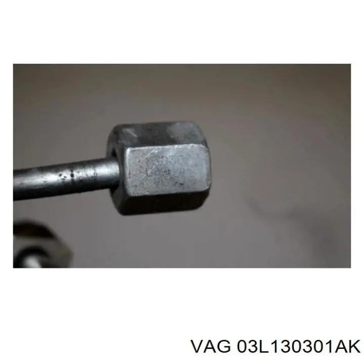 Купить 03L130301AK VAG Трубка топливная форсунки 2-го цилиндра
