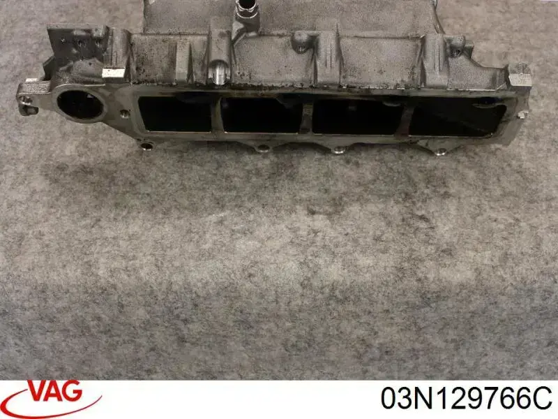 818685 VALEO Коллектор впускной