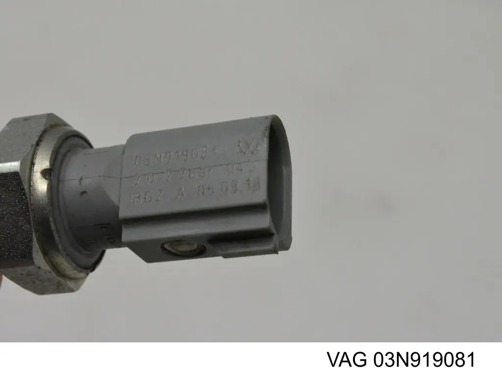 Купить 03N919081 VAG Датчик давления масла