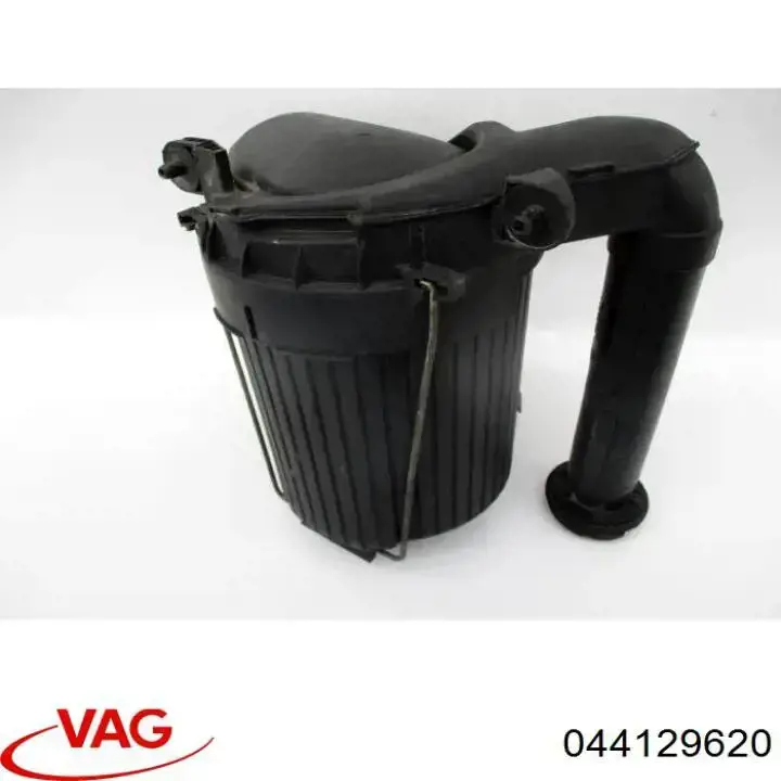 044129620 VAG Воздушный фильтр двигателя
