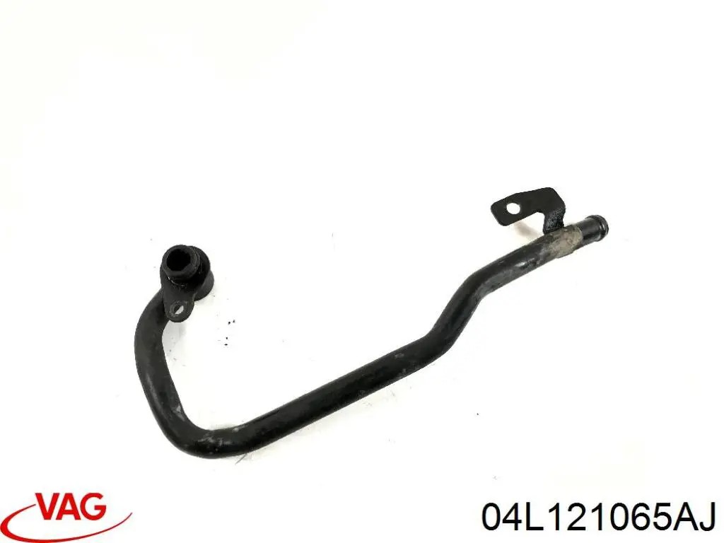 Патрубок системы охлаждения 04L121065A VAG