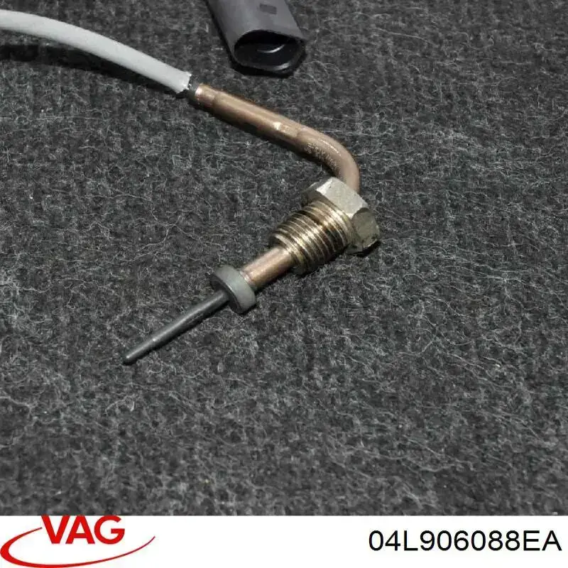 Датчик температуры отработавших газов (ОГ), до катализатора 04L906088JL VAG