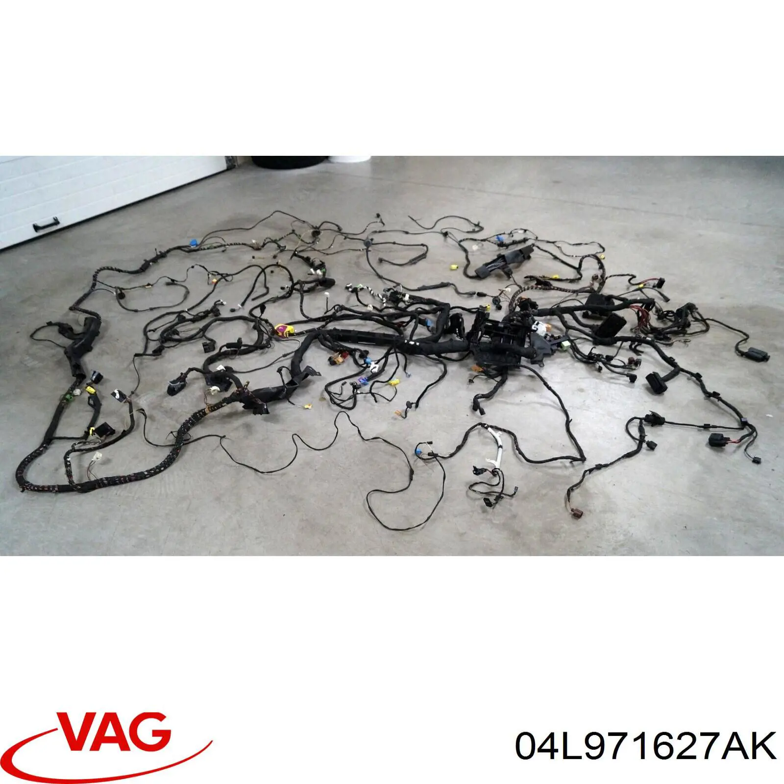 Электропроводка моторного тсека VAG 04L971627AK