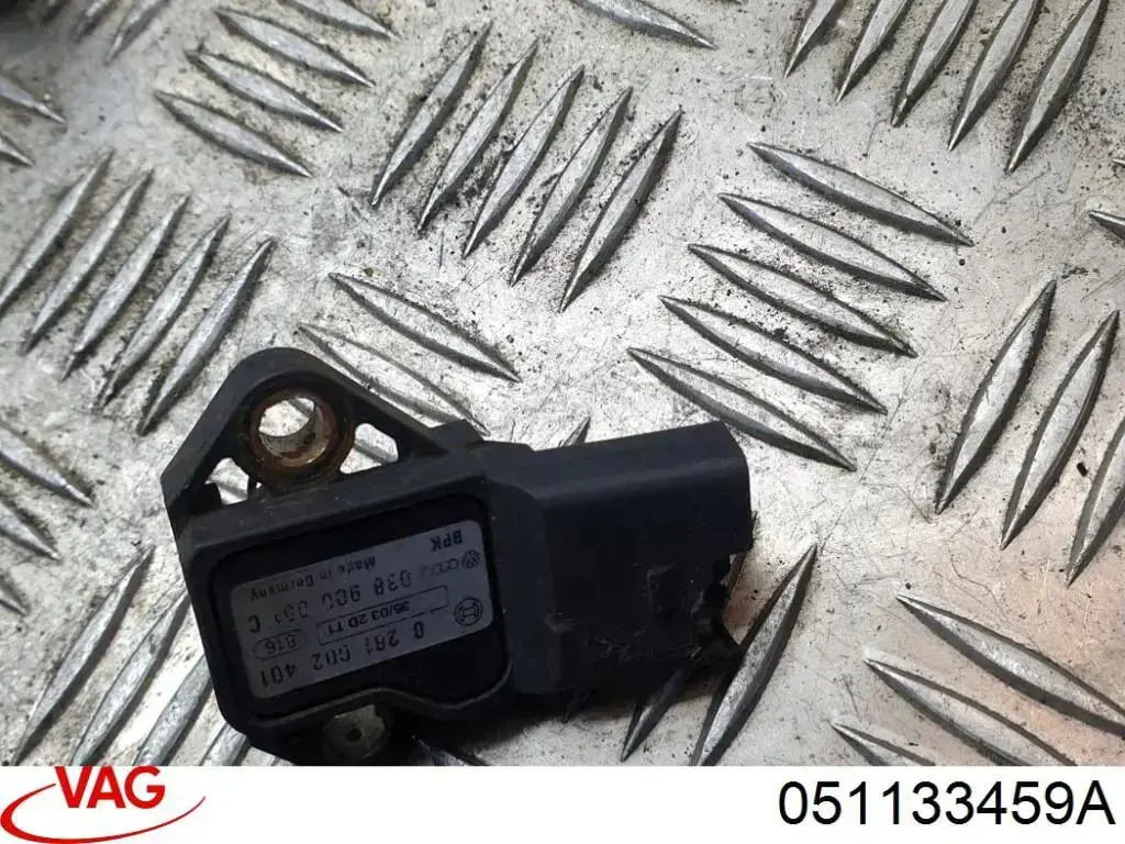 Sensor de pressão do sistema de recuperação dos vapores para Audi A6 (4A, C4)
