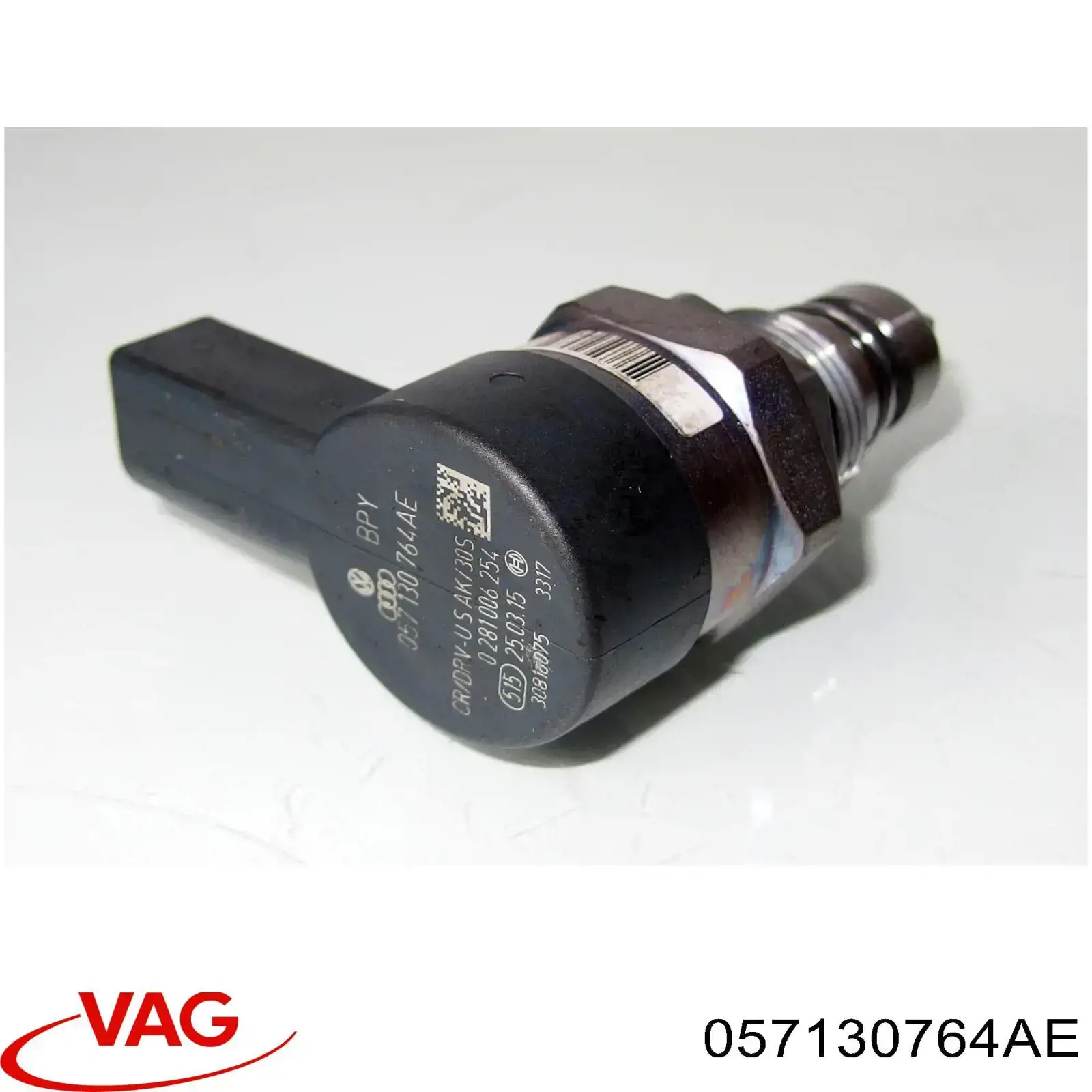 Регулятор давления топлива VAG 057130764AE
