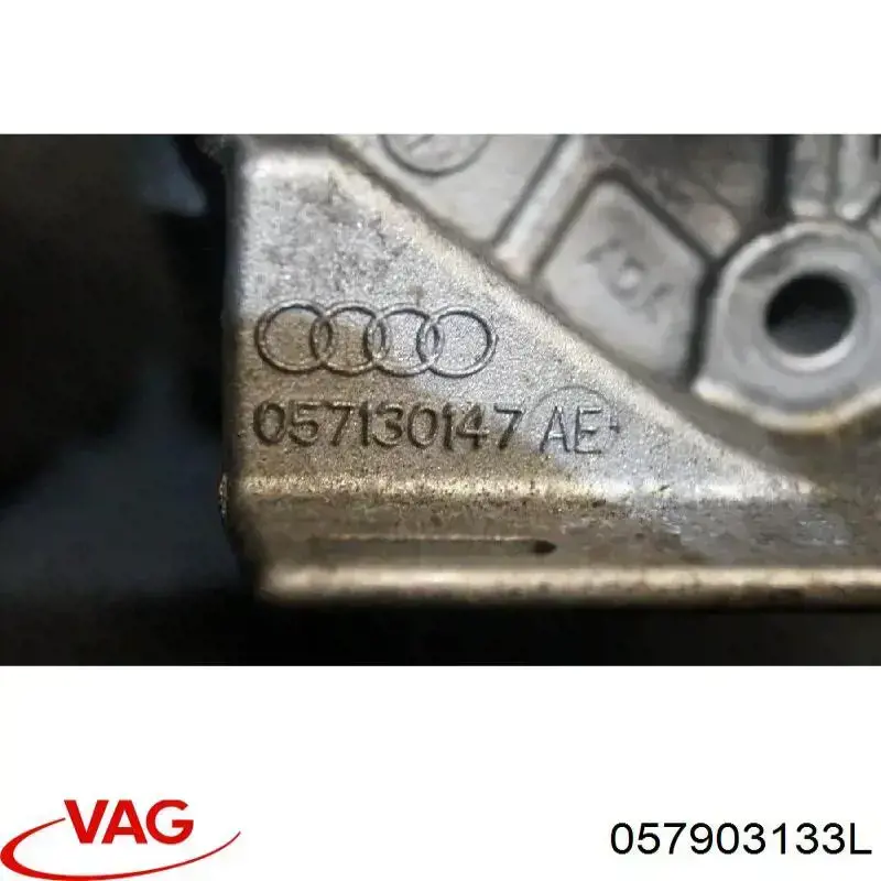057903133L VAG Натяжитель клинового ремня