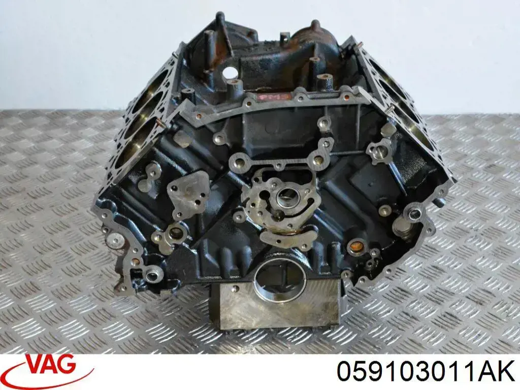 059103011AK VAG Блок цилиндров