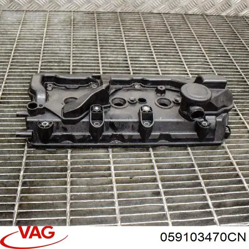 Купить V109193 VEMO/Vaico Крышка клапанная правая