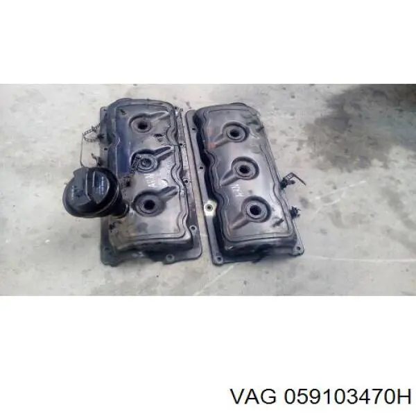 Крышка клапанная правая 059103470H VAG