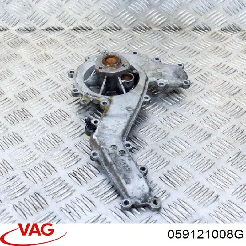 Водяной насос VAG 059121016C