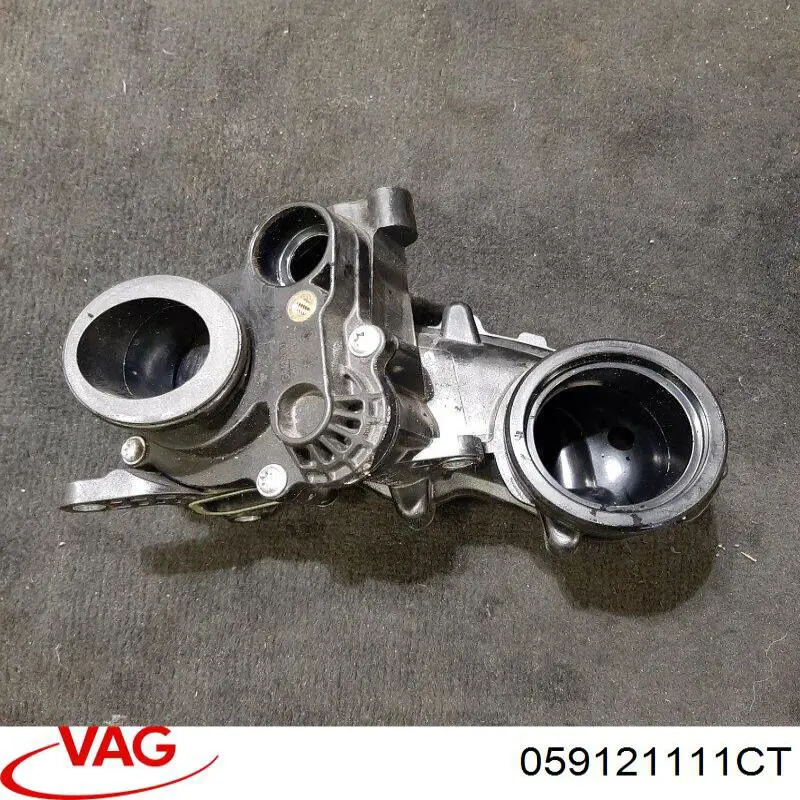 059121111CT VAG Корпус термостата в сборе