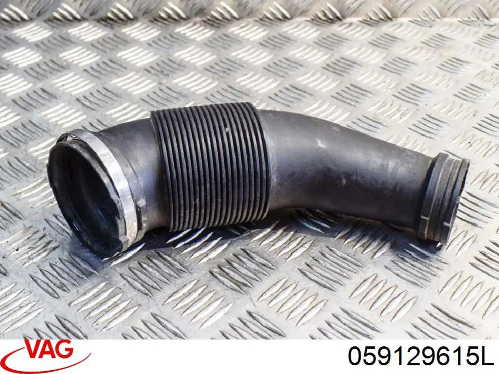 Патрубок воздушный, выход воздушного фильтра VAG 059129615L цена, от 24.18 USD