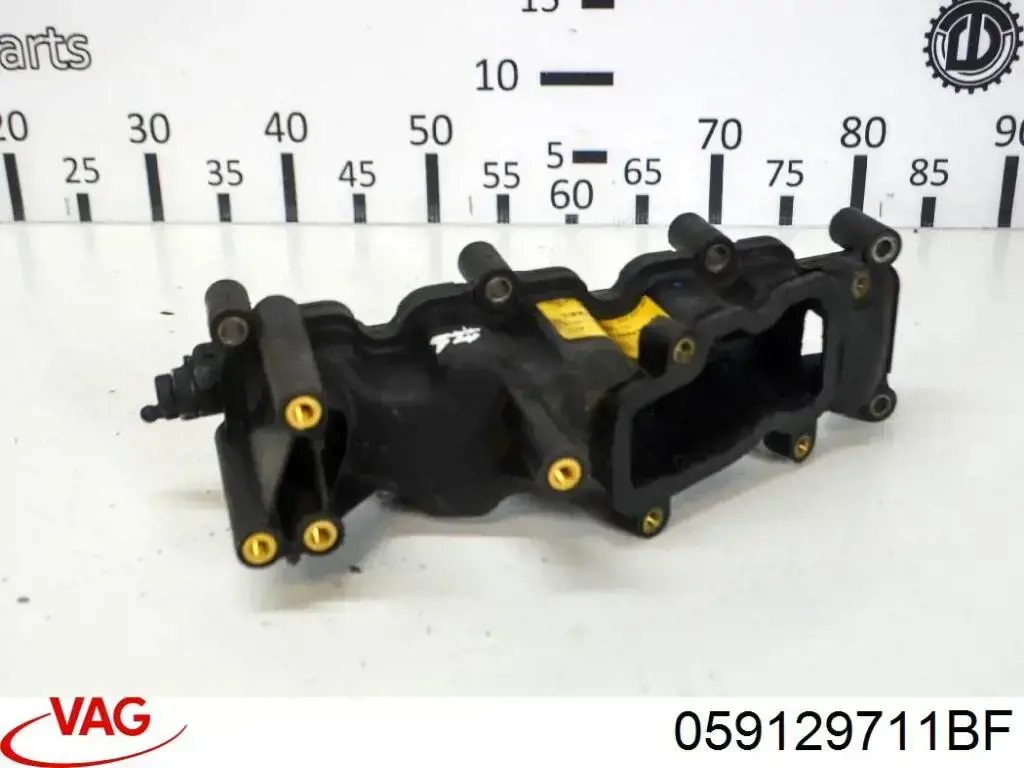 Коллектор впускной левый VAG 059129711BF цена, от 42.28 USD