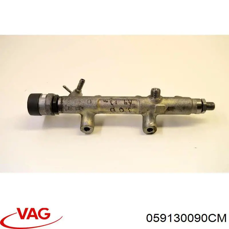 Распределитель топлива (рампа) правый VAG 059130090CM цена, от 39.95 USD