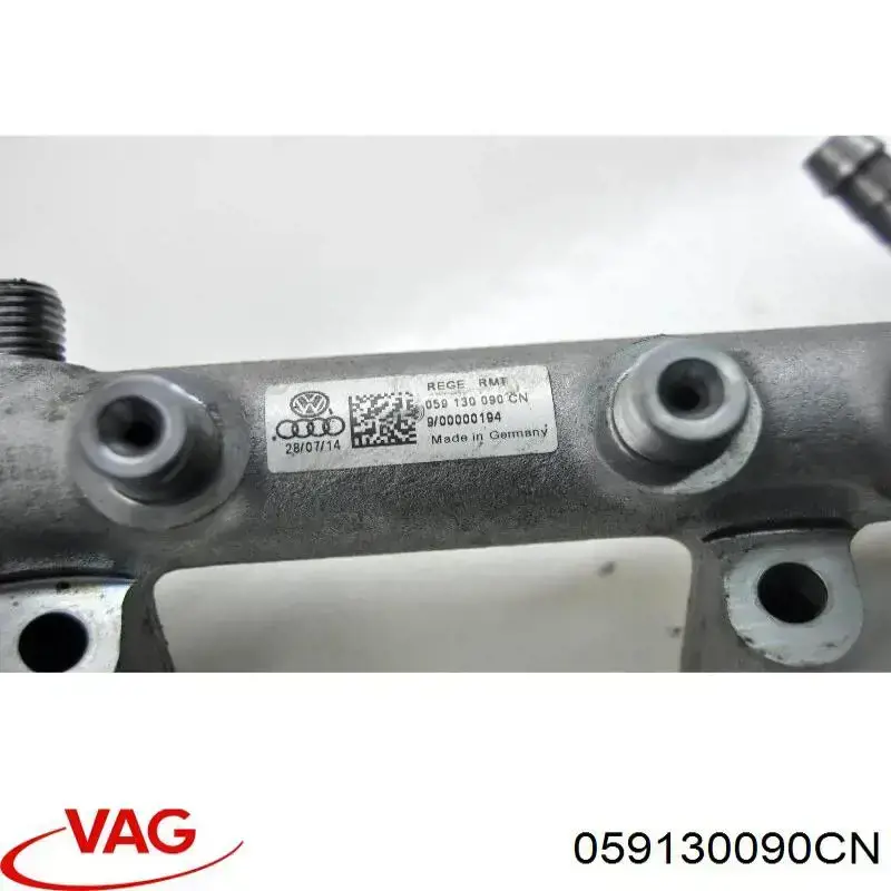 Купить 059130090CN VAG Распределитель топлива (рампа) правый