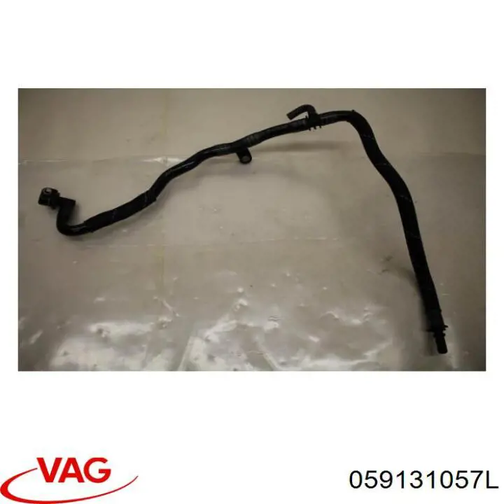 059131057L VAG Шланг (патрубок) вакуумного насоса