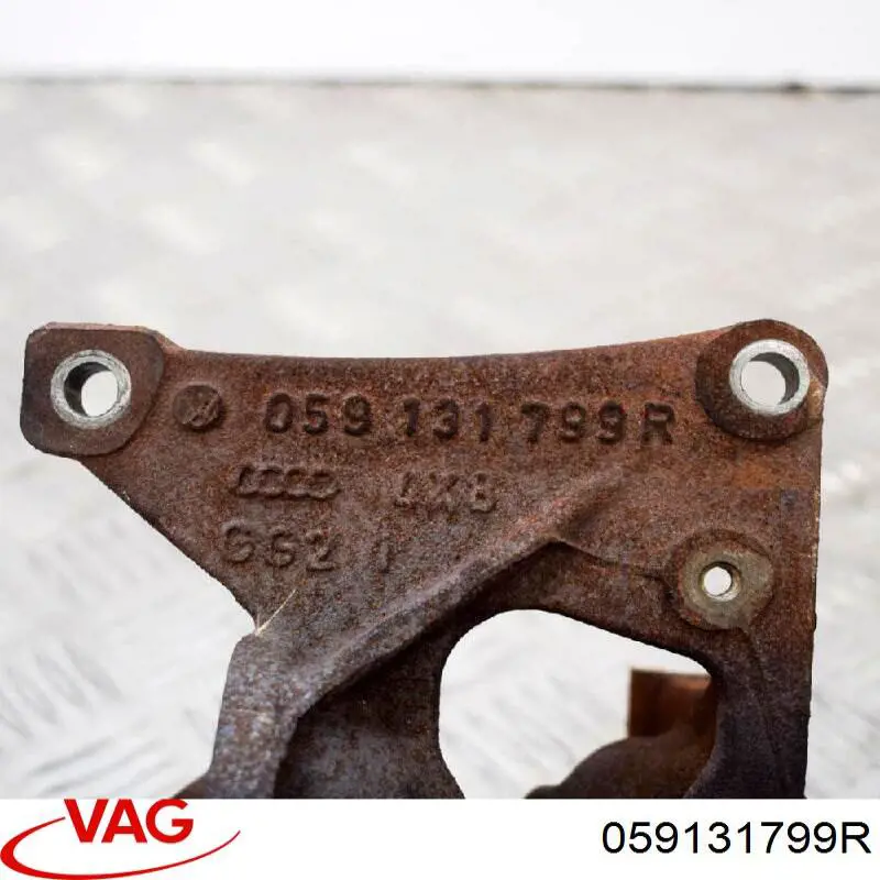 Выпускной коллектор 059131799R VAG