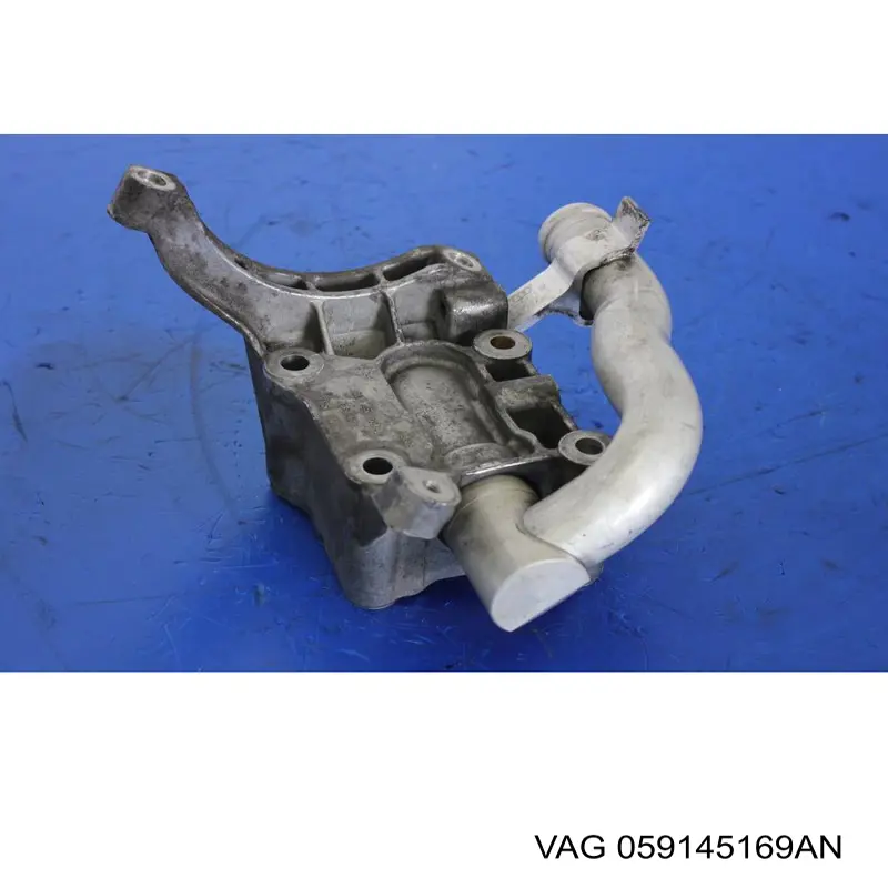 Кронштейн компрессора кондиционера VAG 059145169AN цена, от 14.06 USD