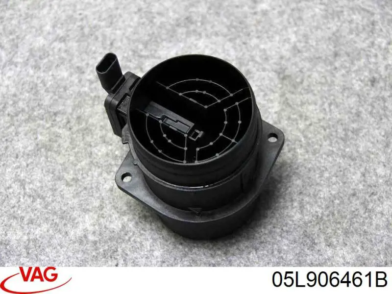 Расходомер воздуха VAG 05L906461B
