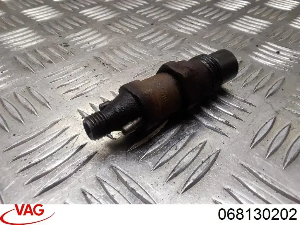 Купить 068130202 Bosch Клапанная форсунка