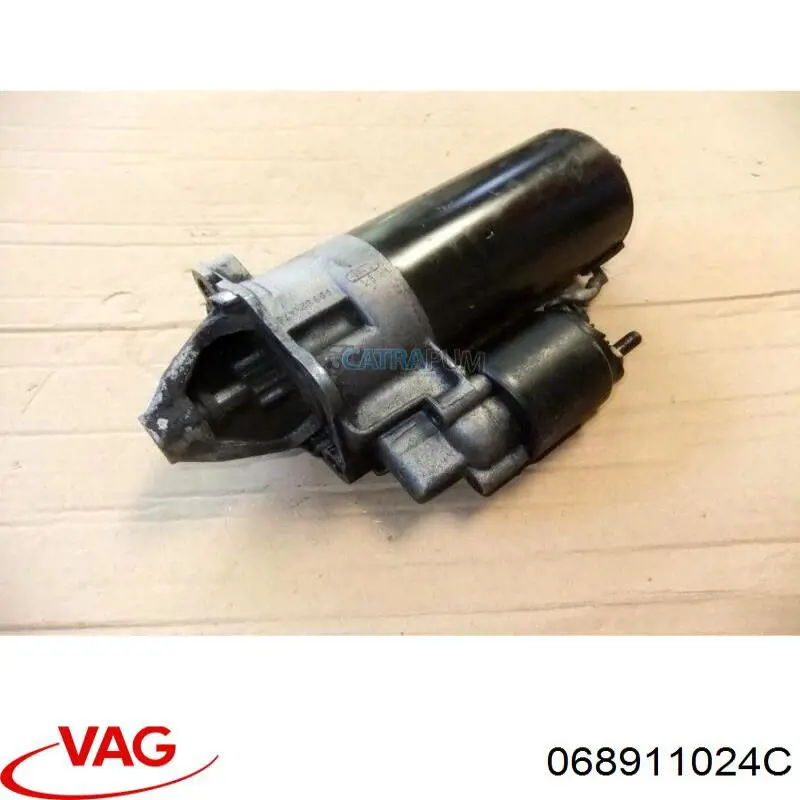 068911024C VAG Motor de arranco