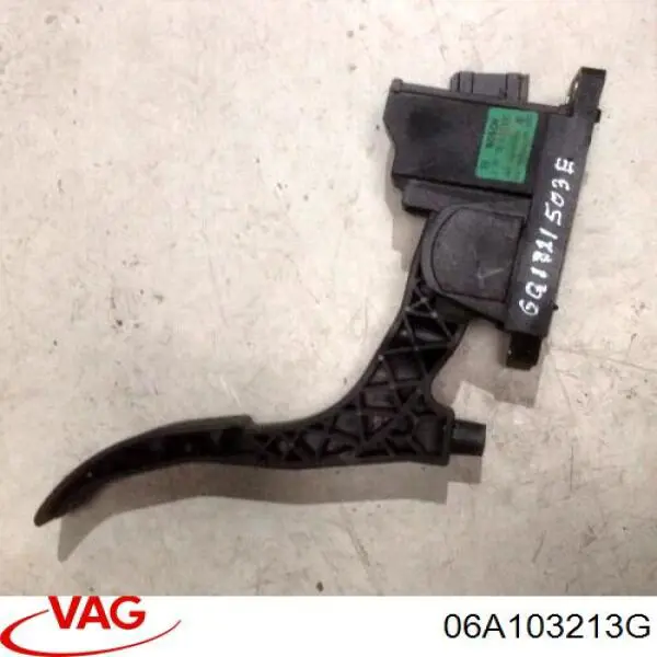 Купить 06A103213G VAG Трубка картера воздушная