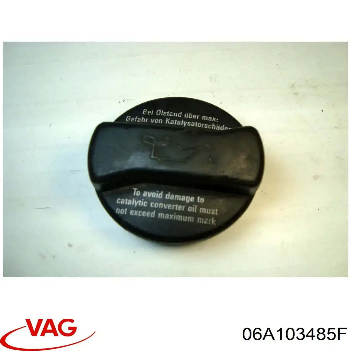 06A103485F VAG крышка маслозаливной горловины