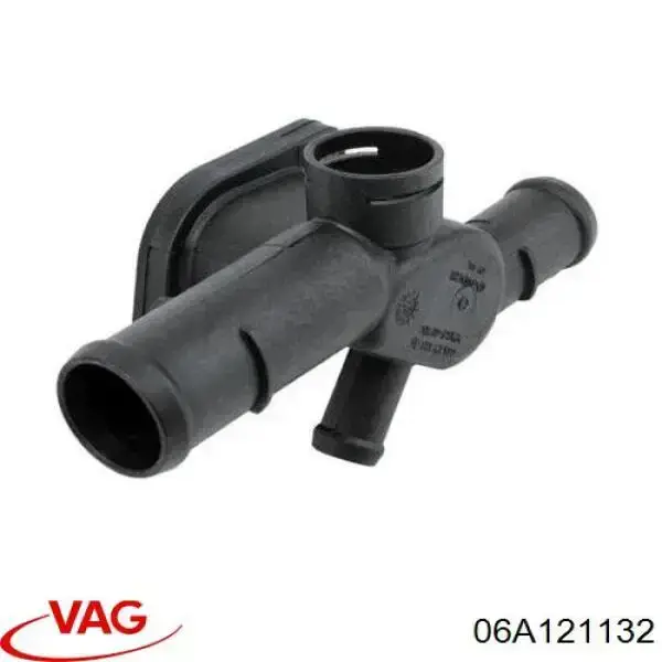 06A121132 VAG Тройник системы охлаждения