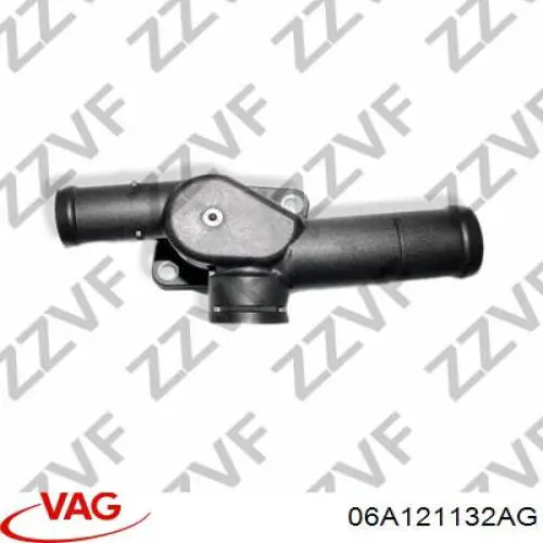 Фланец системы охлаждения 06A121132AG VAG