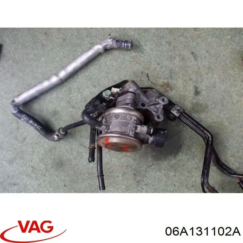 Клапан вентиляции картерных газов 06A131102A VAG