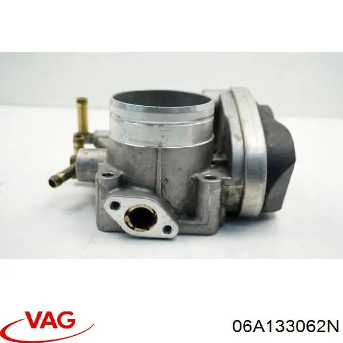 Заслонка воздушная VAG 06A133062N