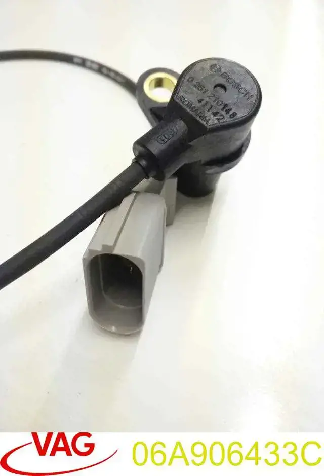 Датчик коленвала 06A906433C VAG